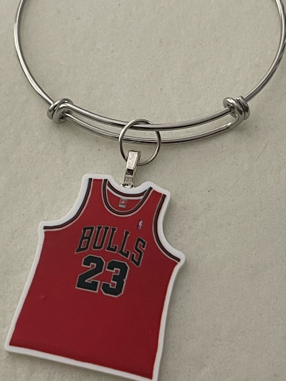 Chicago Bulls Jersey Charm Bangle Bracelet - Red